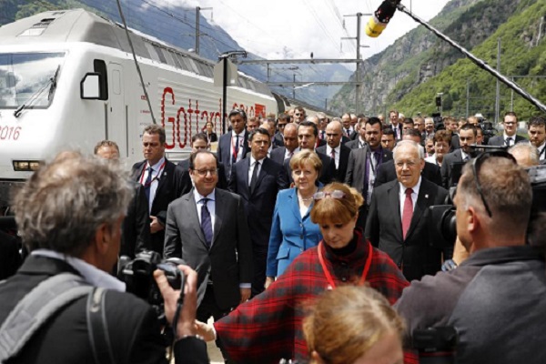 Leaders attend the tunnel opening ceremony